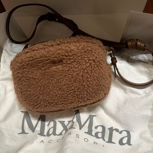 MaxMara - Crossbody bag in Teddy fabric